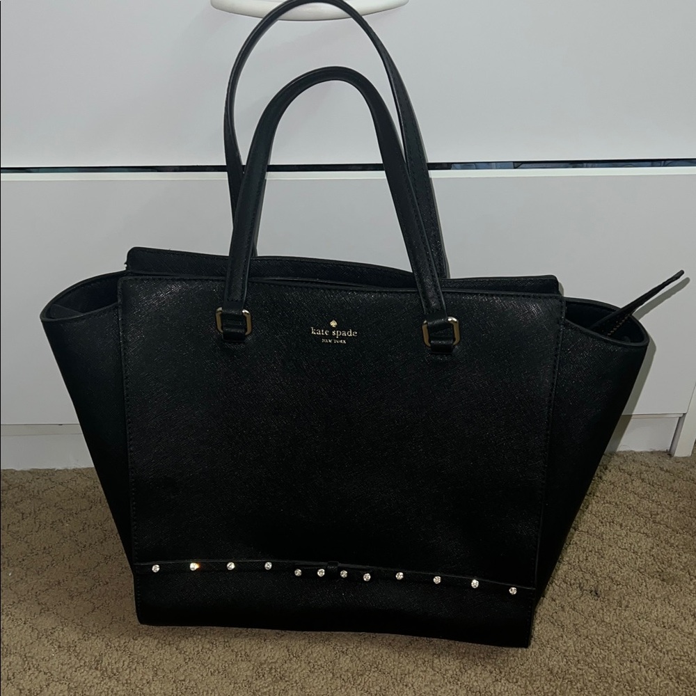 Beautiful black Kate Spade purse!!
